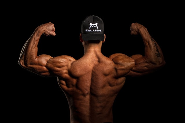 Male bodybuilder uses quality steroids for body building, health